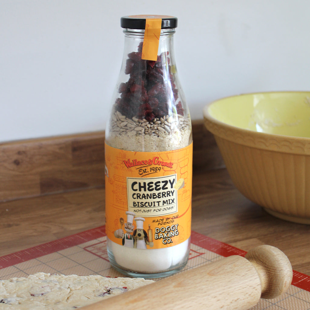 Wallace & Gromit Cheezy Bottled Baking Mix