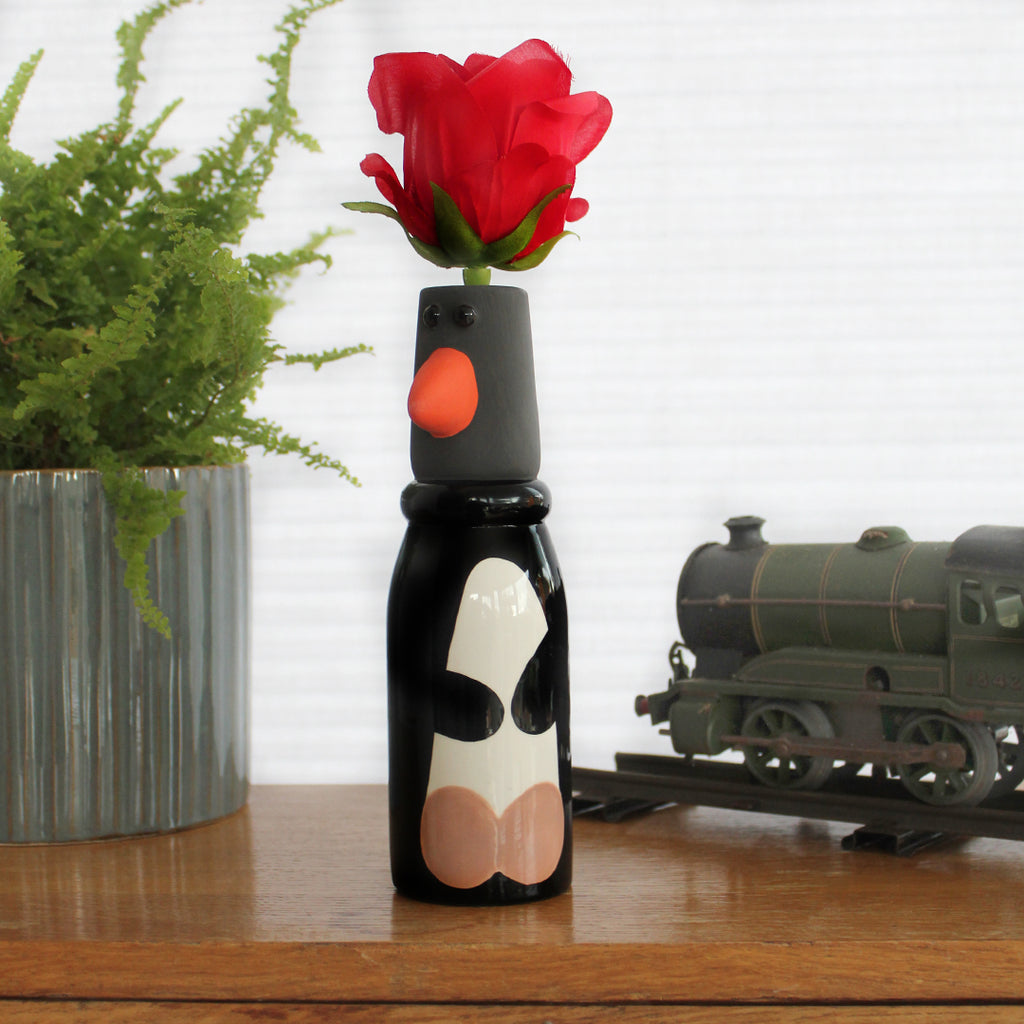 Feathers McGraw vase from Wallace & Gromit The Wrong Trousers