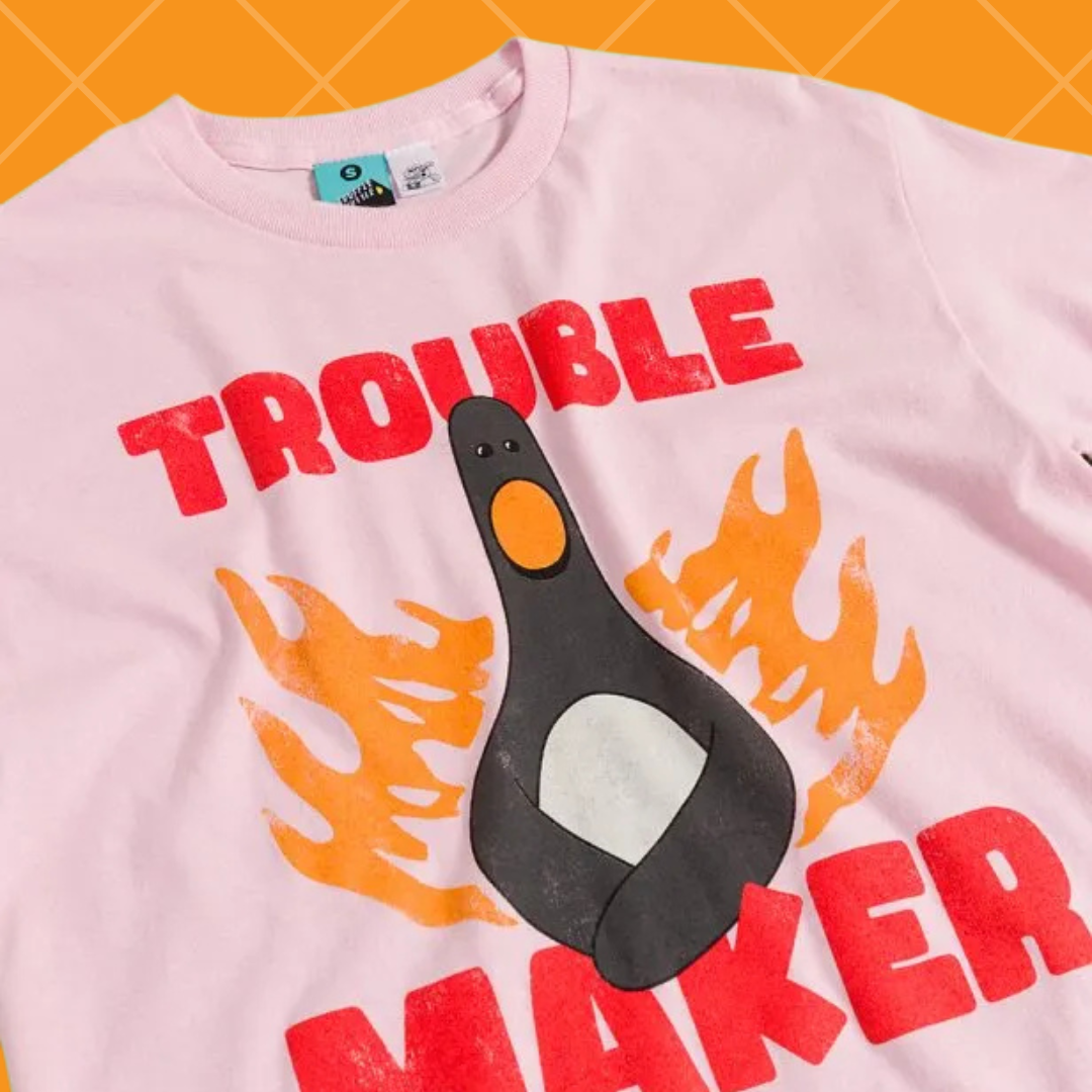 Feathers McGraw 'Trouble Maker' T-Shirt – Gromit Unleashed Shop