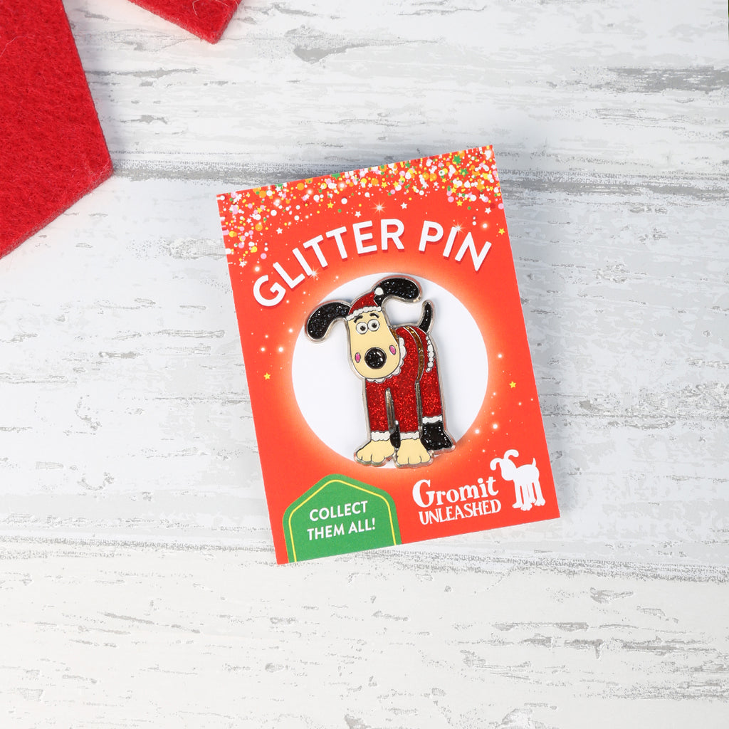 Christmas Sculpture Glitter Pin Badges