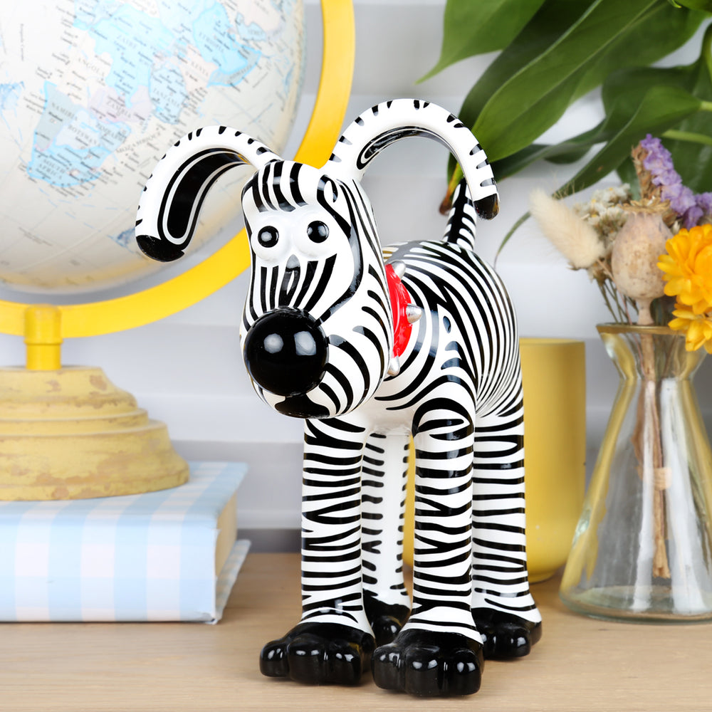 Gran't Gromit Zebra animal figurine from Gromit Unleashed 