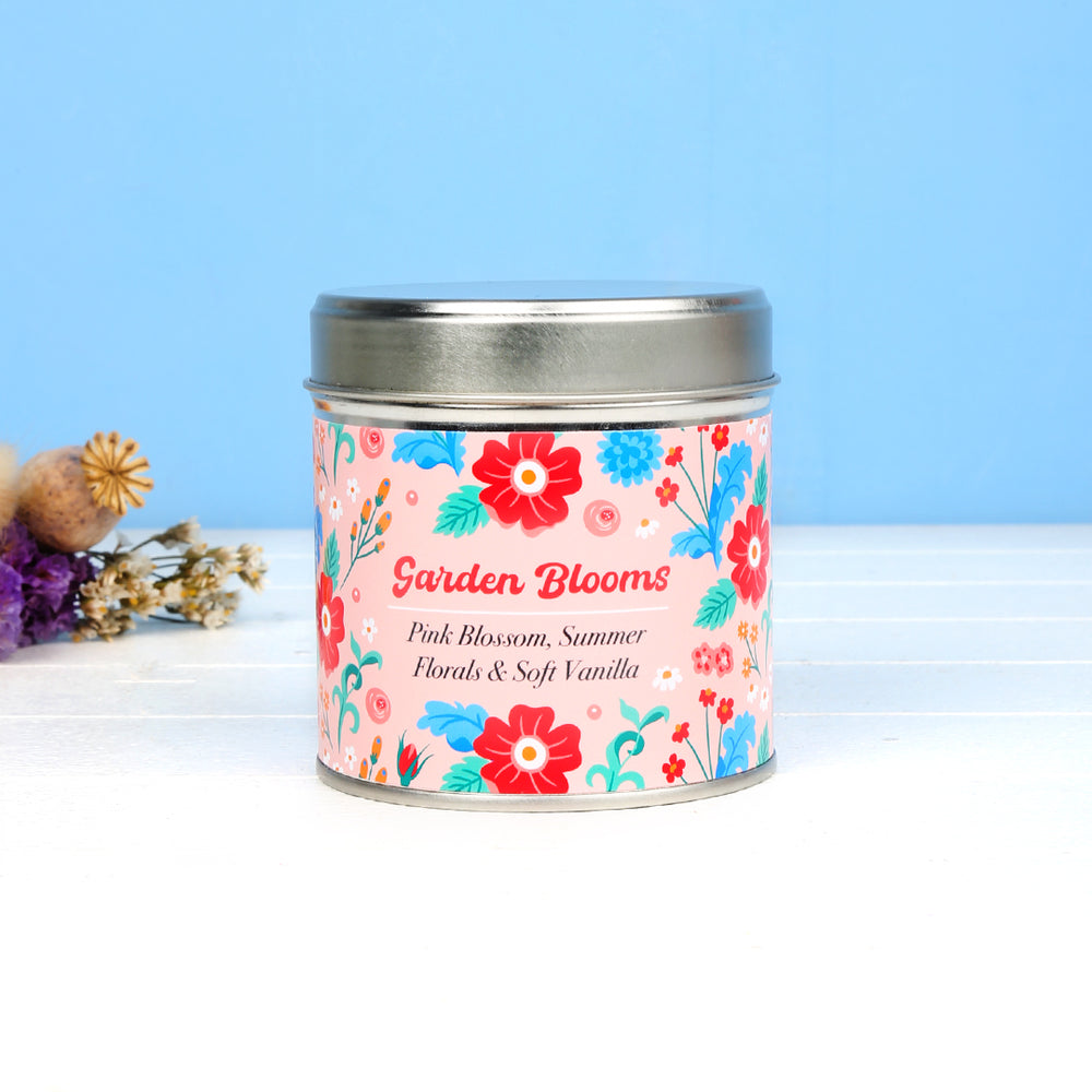 Floral garden blooms scented candle. 