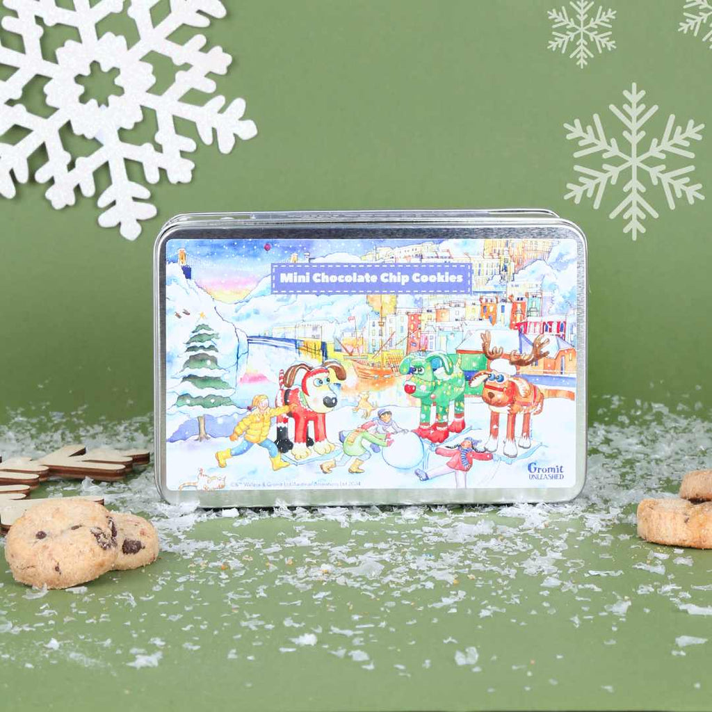 Snowy Sculpture Mini Chocolate Chip Cookies Tin