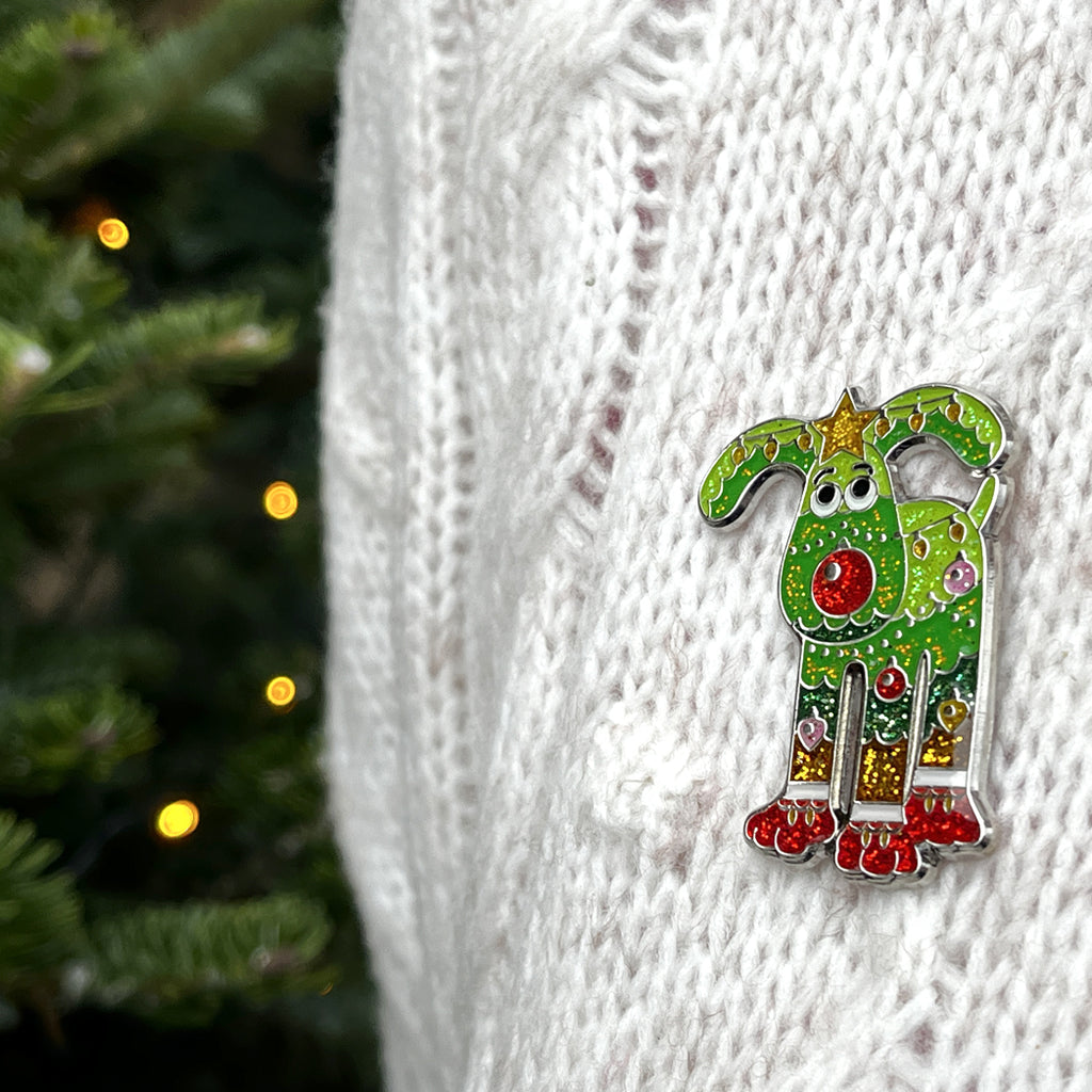 Christmas Sculpture Glitter Pin Badges