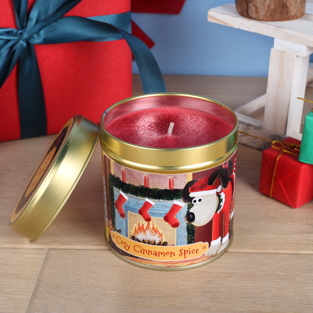 Santa Paws Cosy Cinnamon Spice Scented Candle Tin