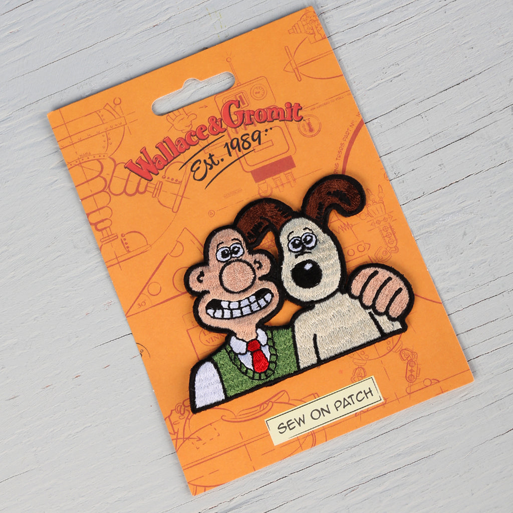 Wallace & Gromit together sew on badge. 