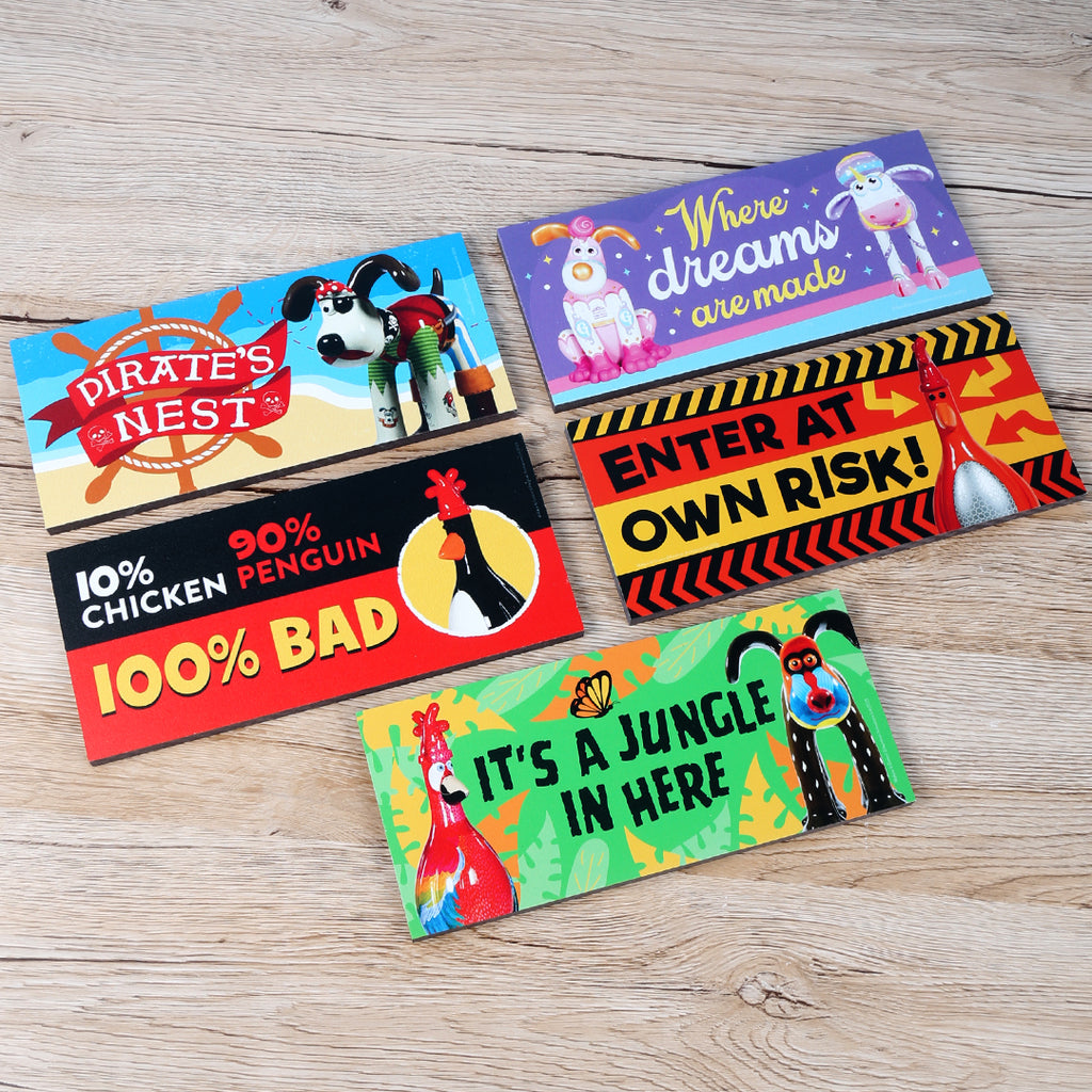 Omitted Sign Feathers McGraw 100% Bad – Gromit Unleashed Shop