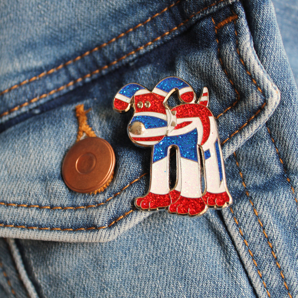 Gromit Pin badge featuring sparkly Union Jack flag design