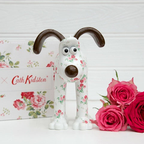 Antique Rose Gromit Unleashed Figurine by Cath Kidston. Front view. Floral figurine featuring popular rose print 