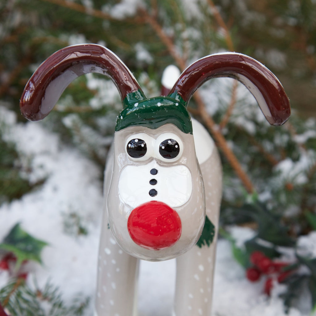 Snow Gromit Figurine